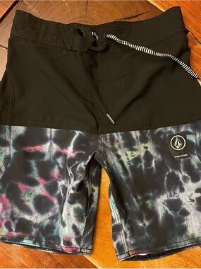 Volcom Black Tie-Dye Panel Boys Swim Shorts